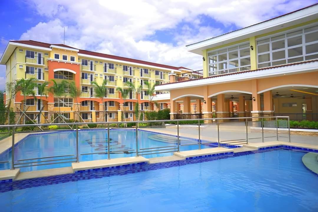 Ar02 1Bedroom Condo Unit With Free Pool, Hbo, Netflix & Wifi Davao City Exteriör bild